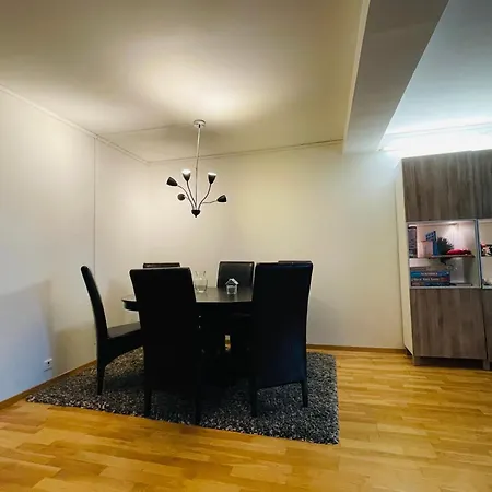 Spacious Waterfront With Free Parking - Upgraded 2024 * Stavanger